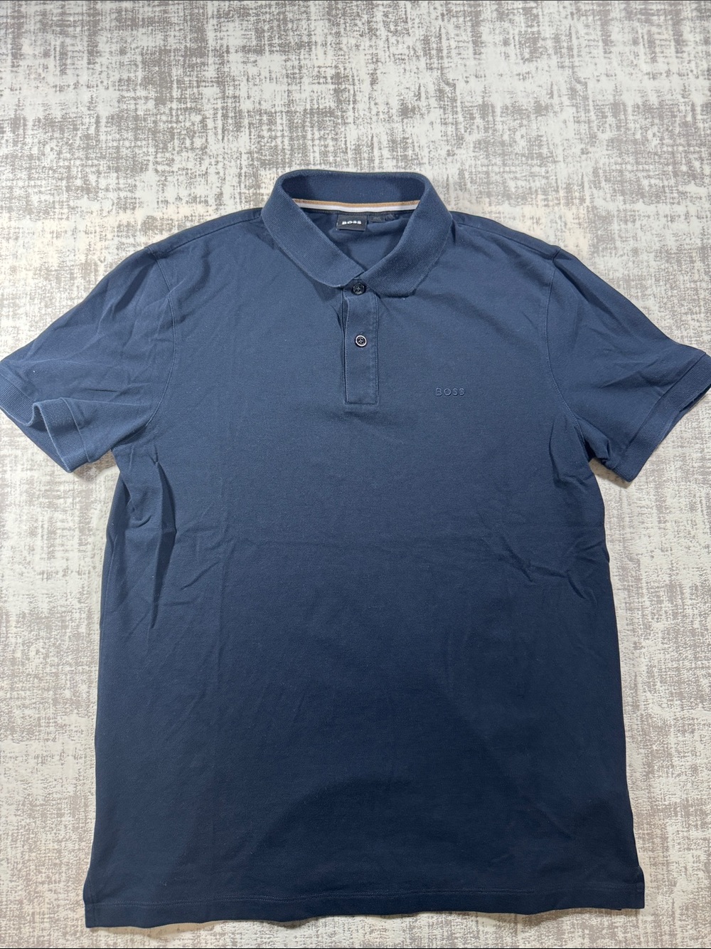 Boss Men’s Navy Blue Polo Shirt with Subtle Logo 25.5X19PTP SIZE M